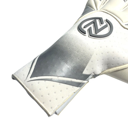 Guantes de Arquero Profesional NovaOne 3.0 Silver Edition - Blanco y Plateado