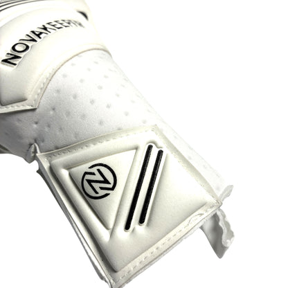Guantes de Arquero Profesional Supernova - Blanco y Negro