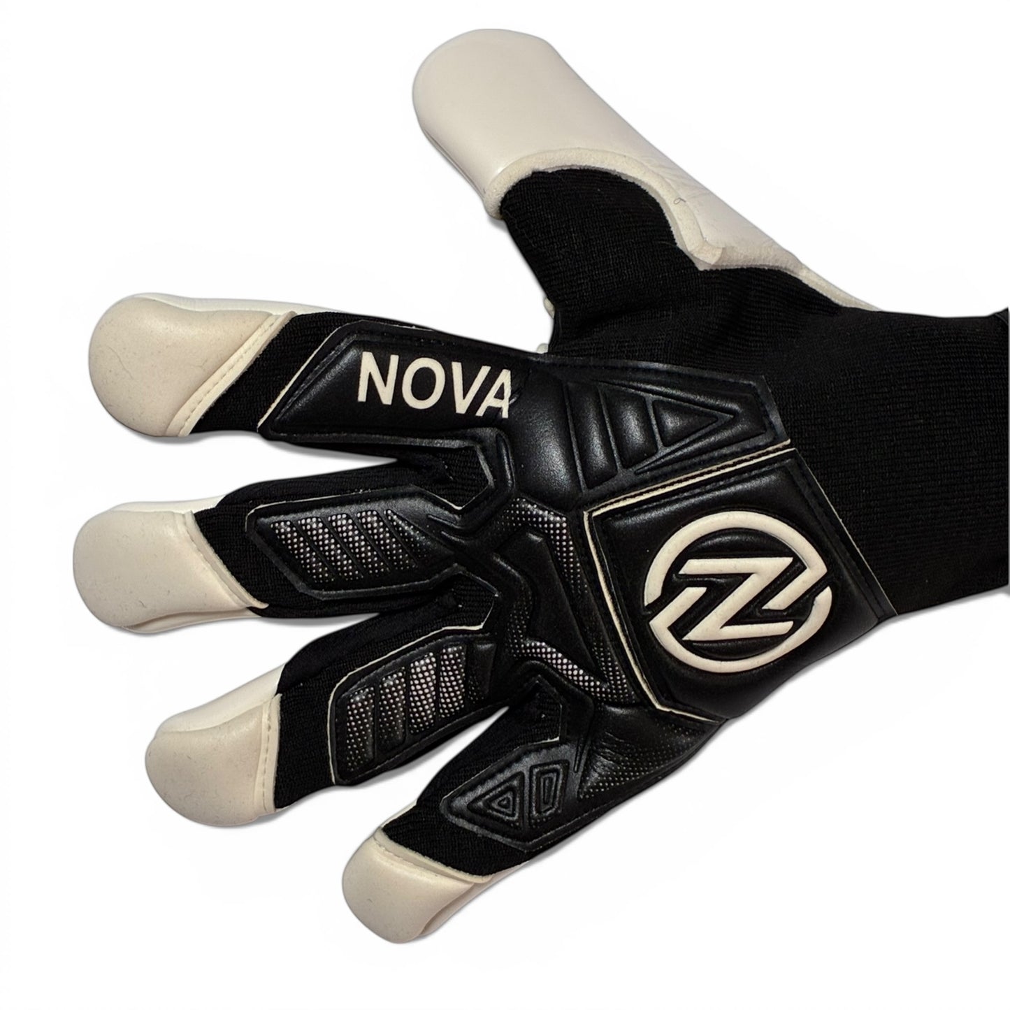 Fugazia 2.0 Flyknit Black & White – Guantes de Arquero Profesionales